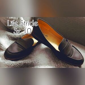 Life Stride Black loafers size 10.